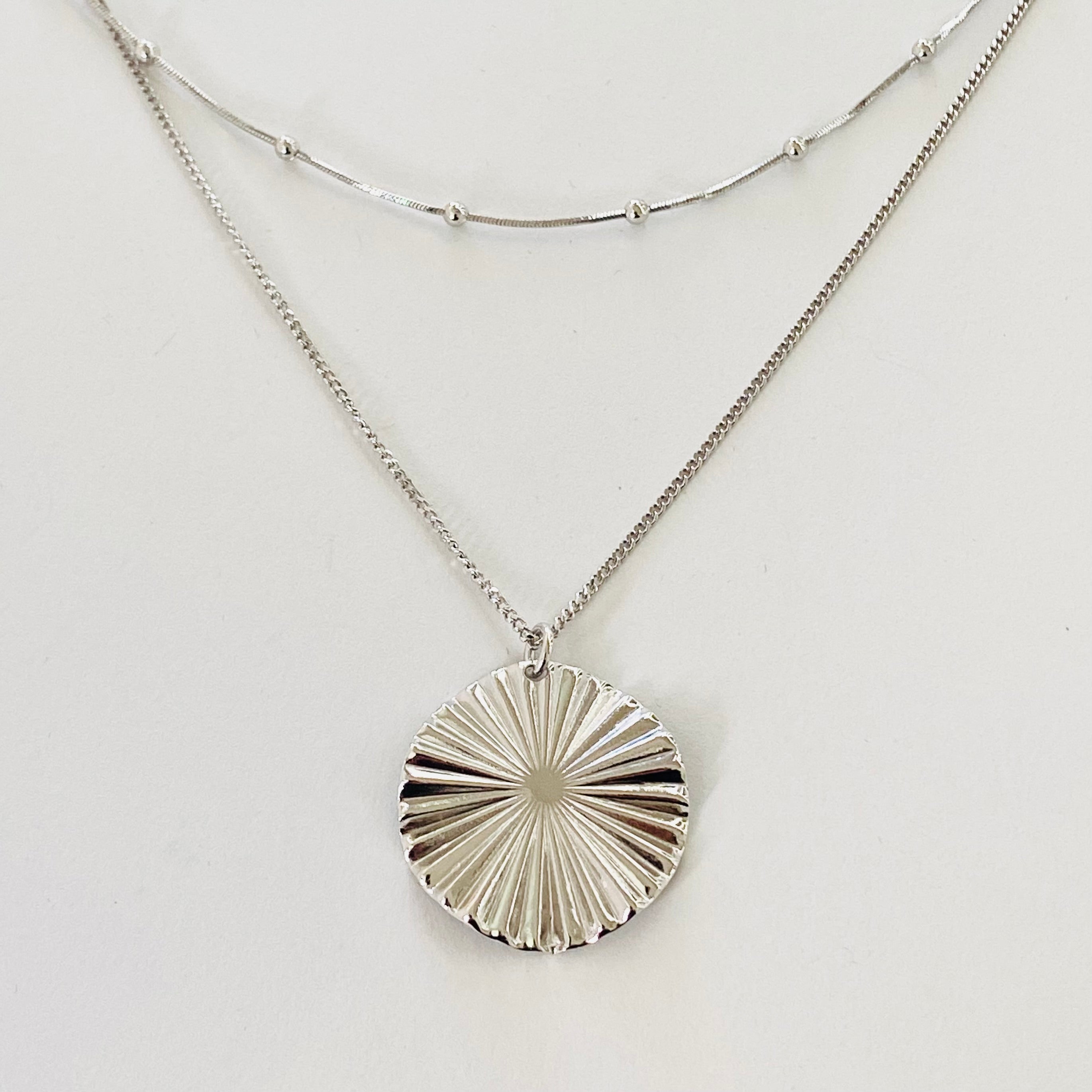 Collier CB 034