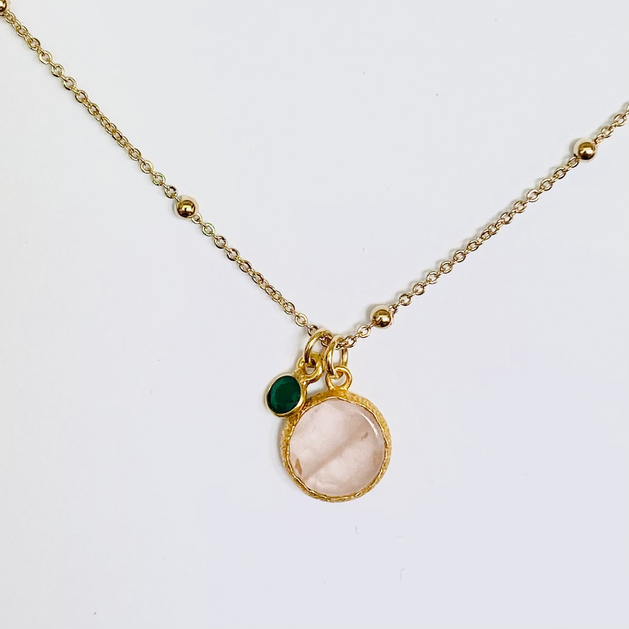 Collier Merlin rose