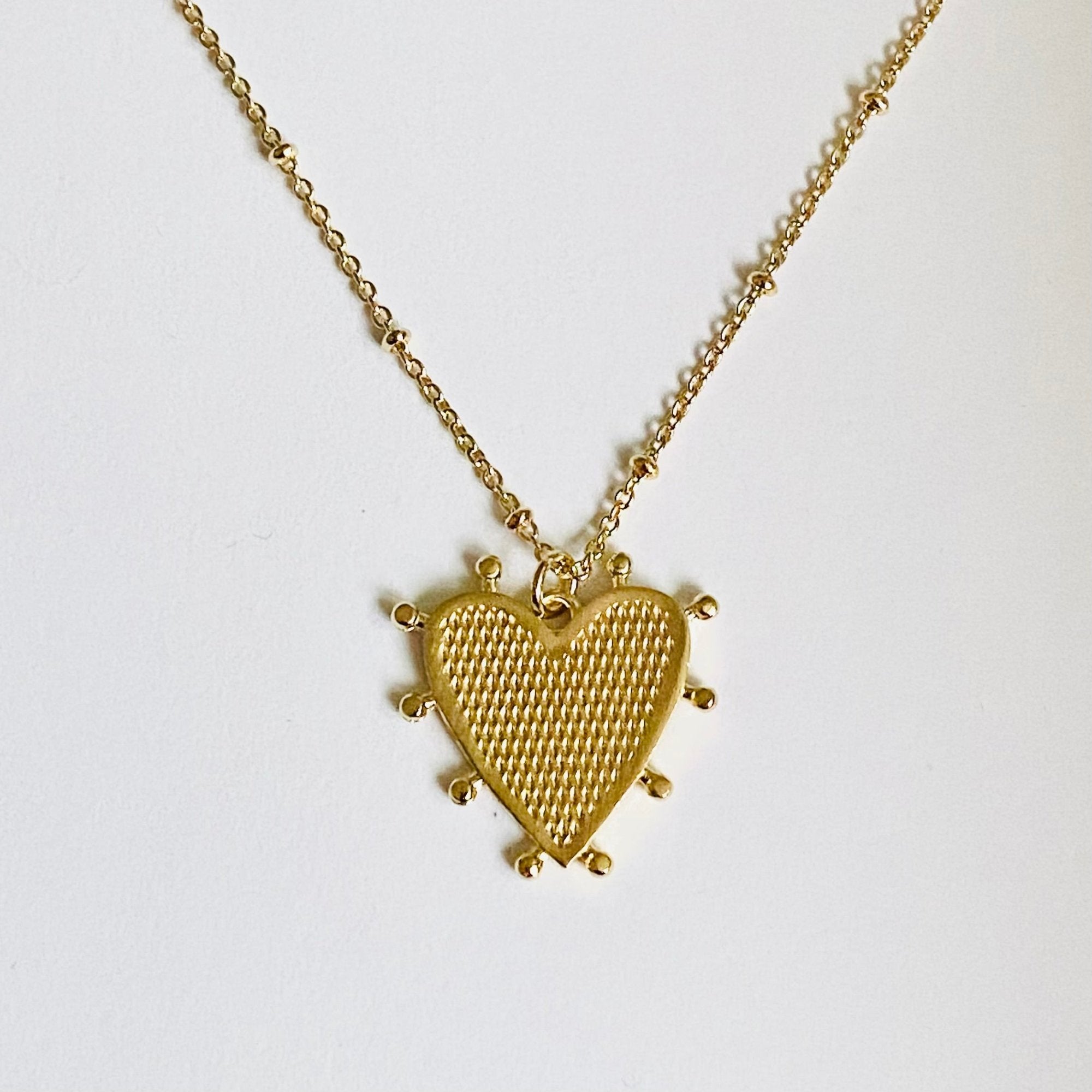Collier CB 031