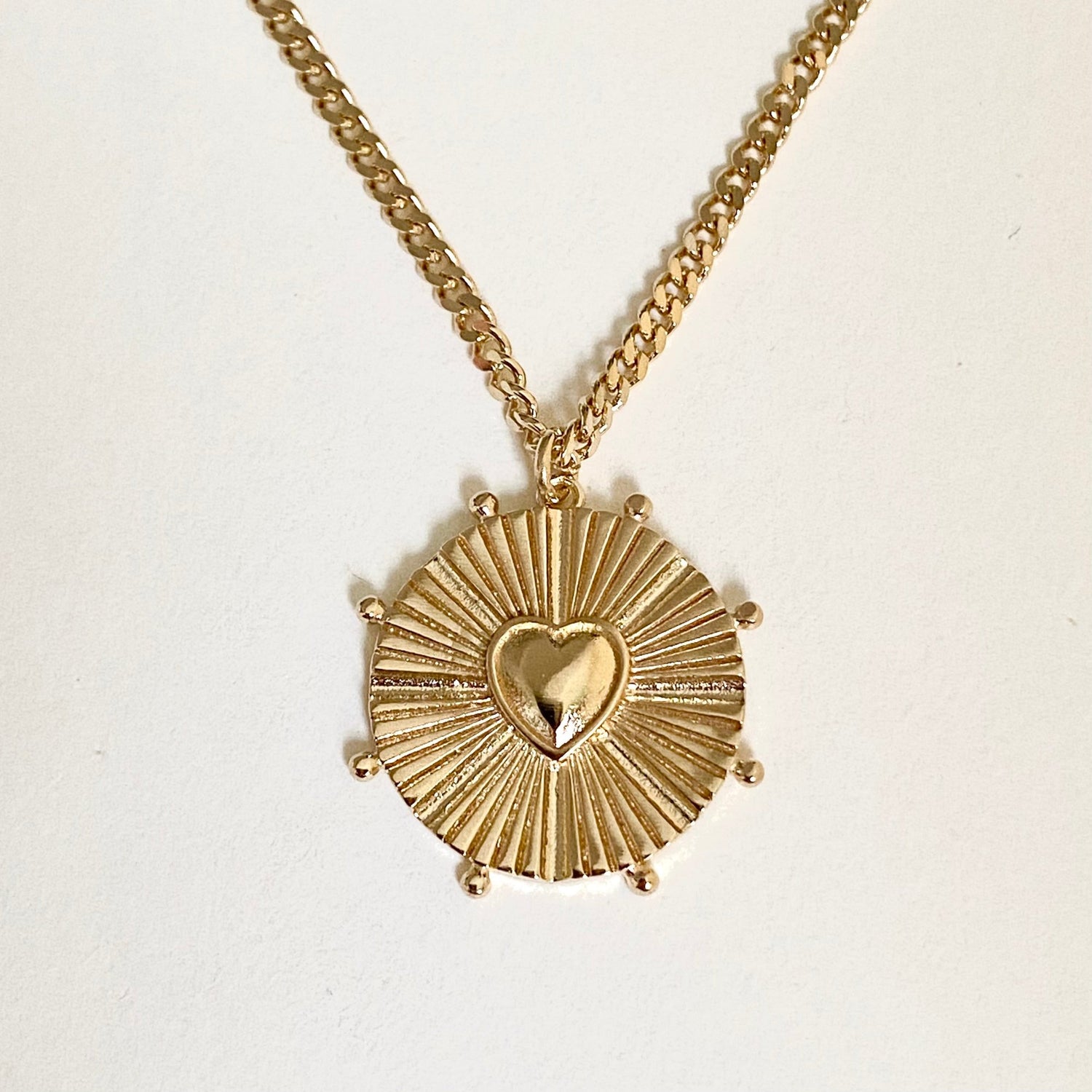 Collier CB 042