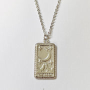 Collier Moon