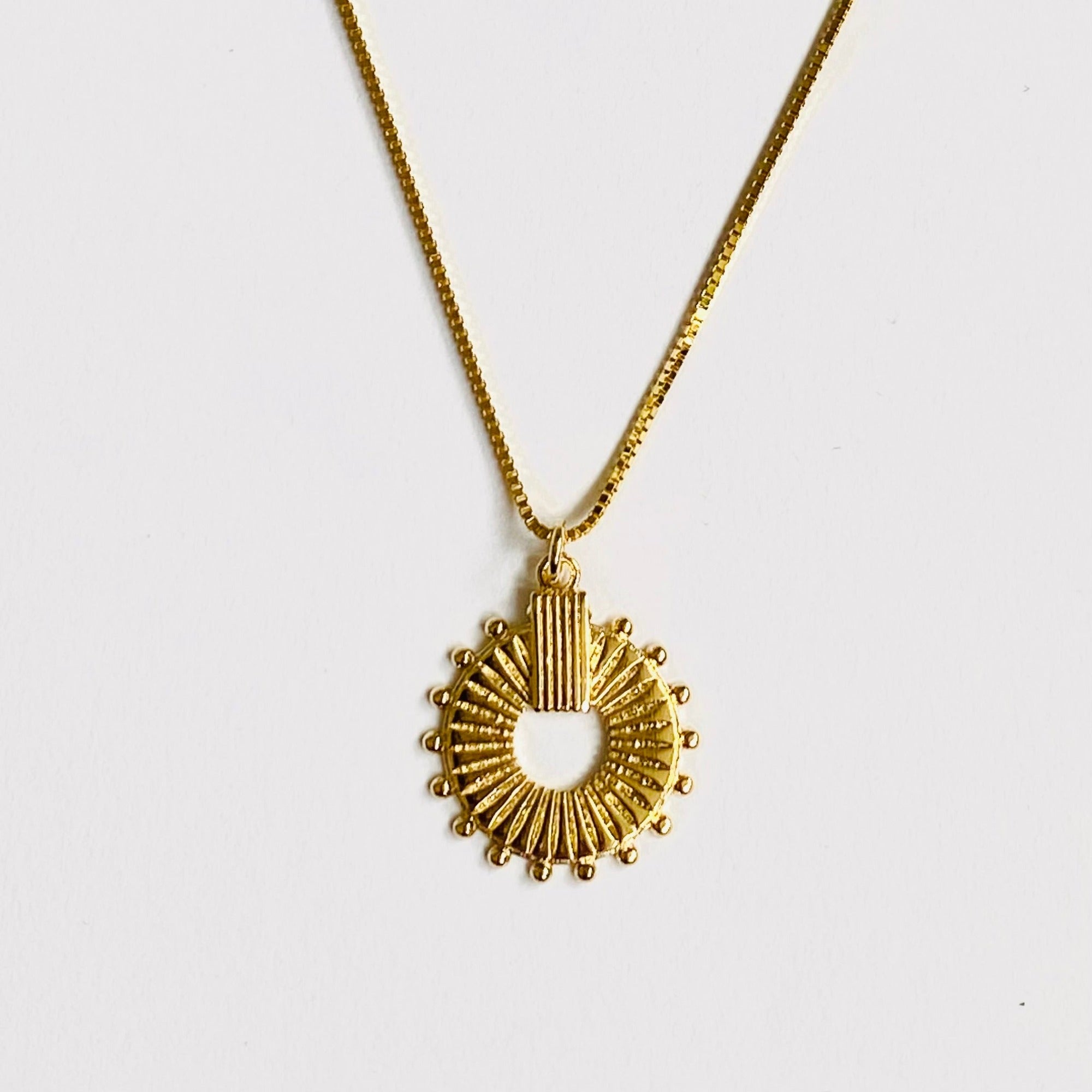 Collier CB45 007