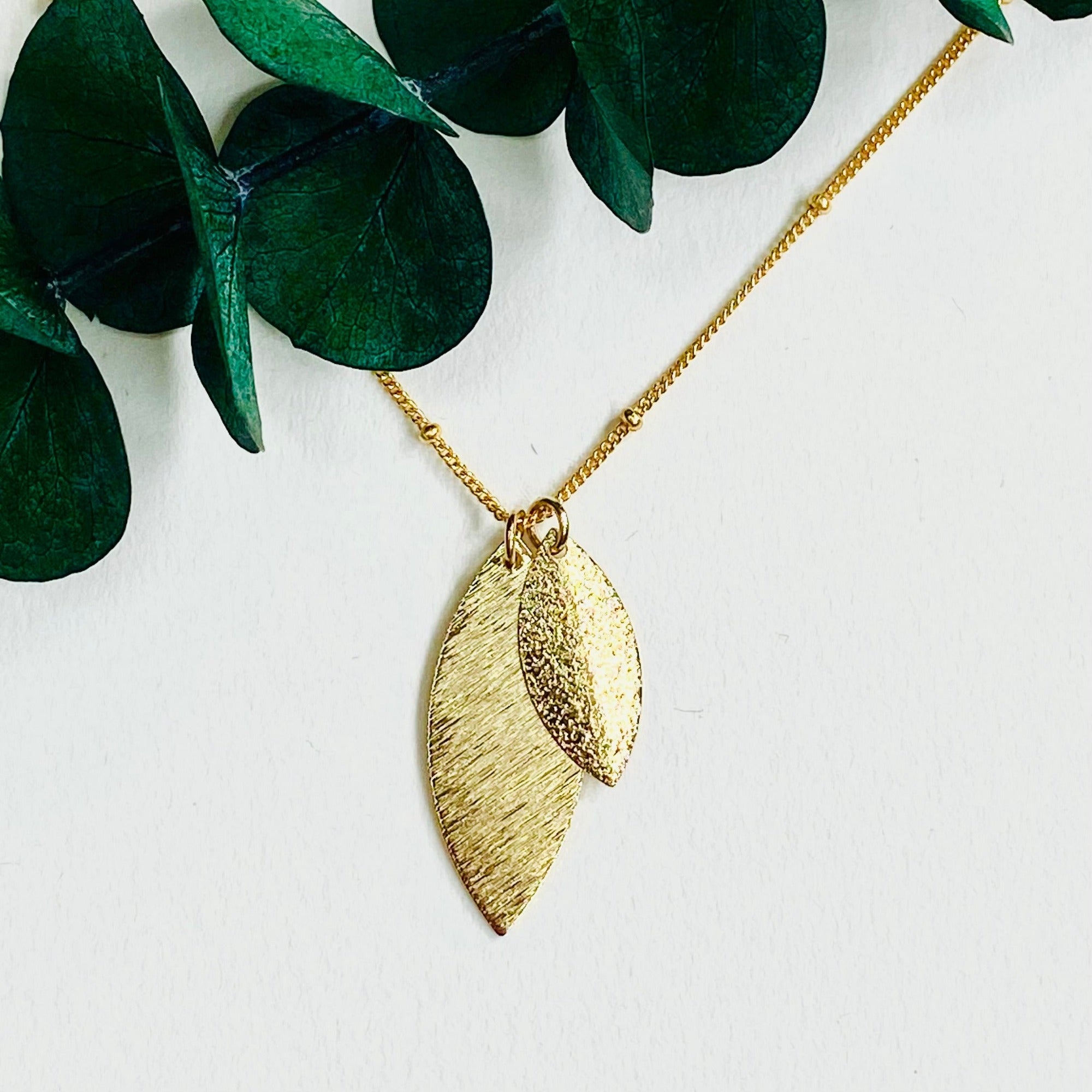 Collier CB50 035