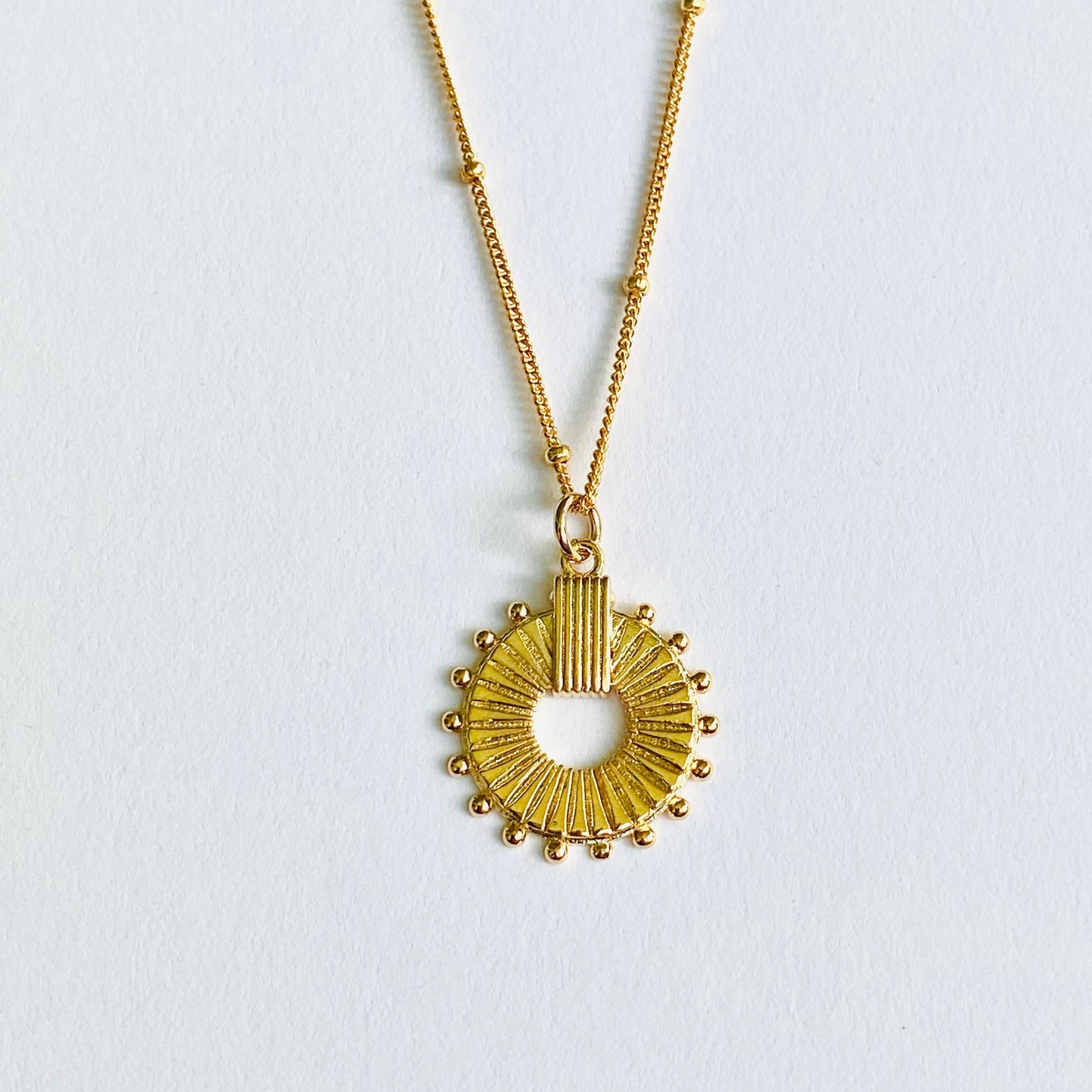 Collier CB45 007