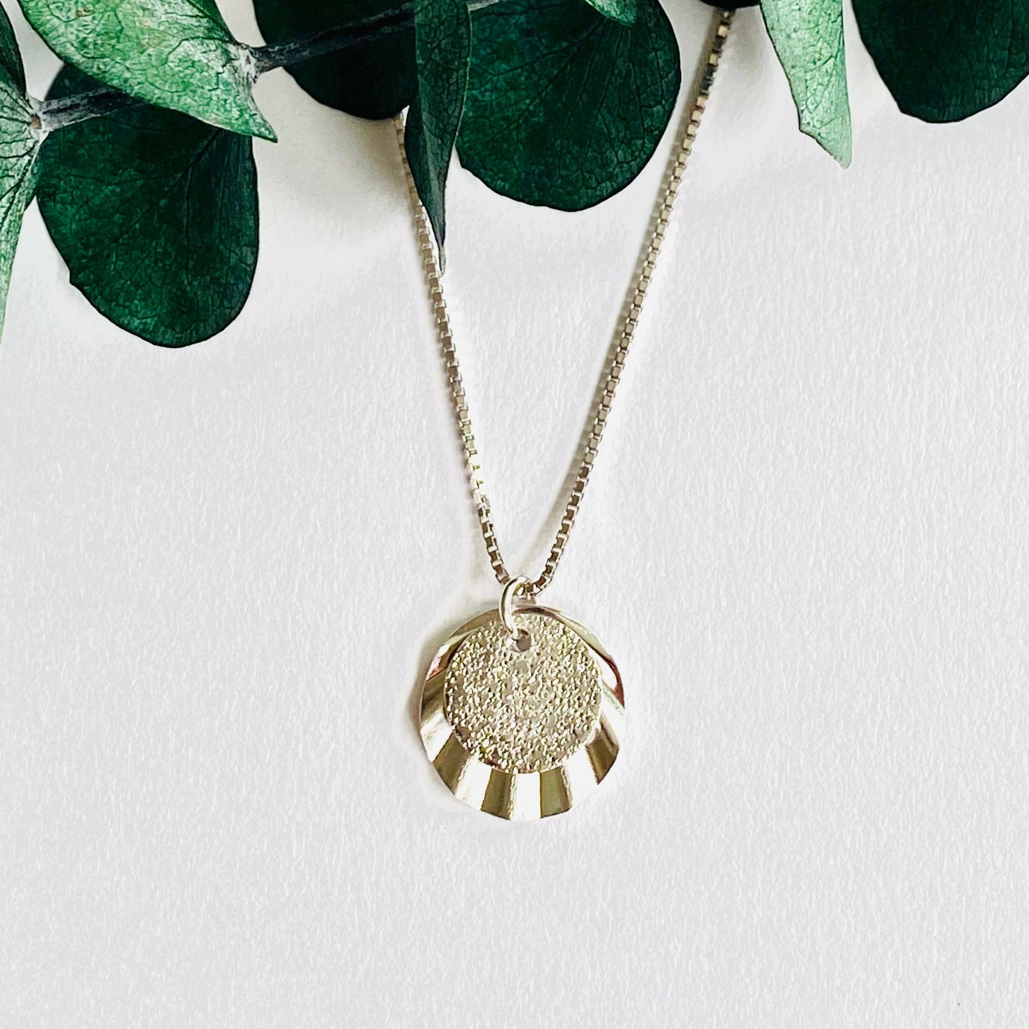 Collier CB40 010